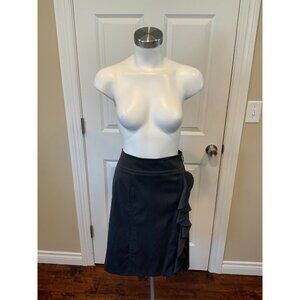 Armani Collezioni Gray Wool A-Line Skirt w/ Ruffle Front, Size 6 (US) 42 (IT)
